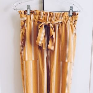 Striped High Waisted Bandage Pegged Pants •